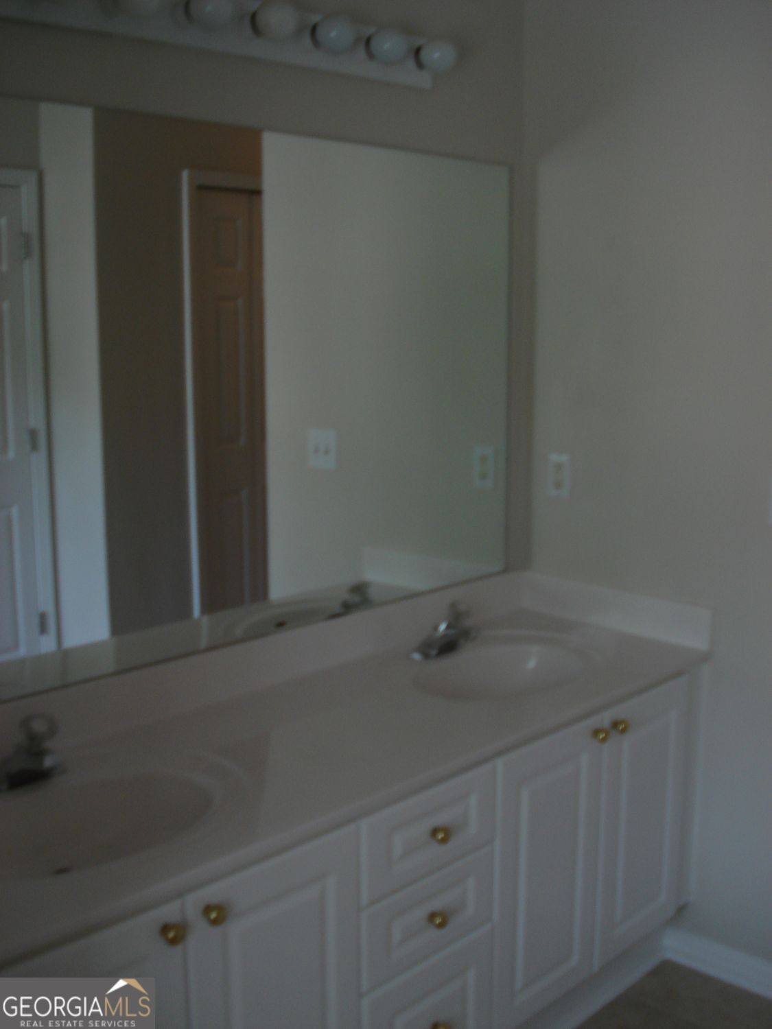 61 Hammock Place SE Atlanta GA 30312