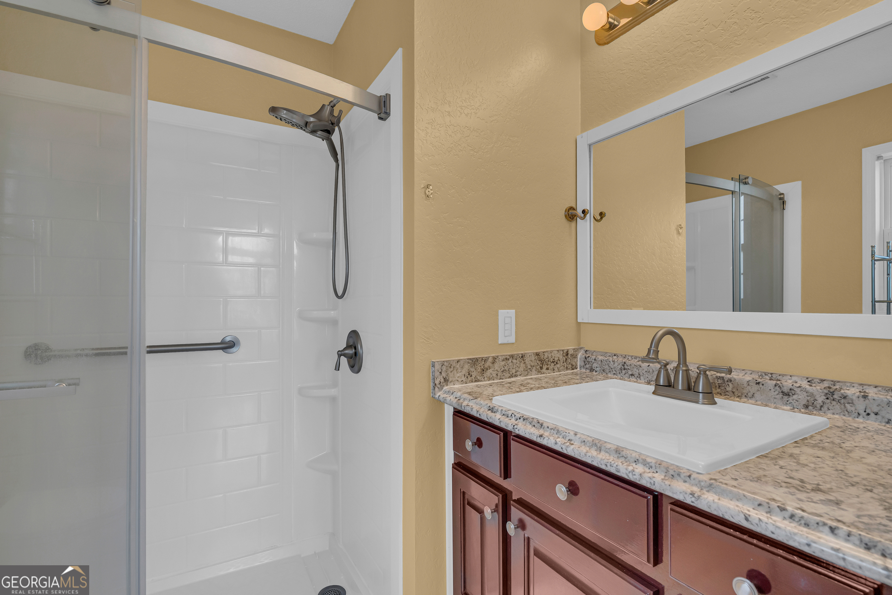 169 Leafview Drive Cleveland GA 30528