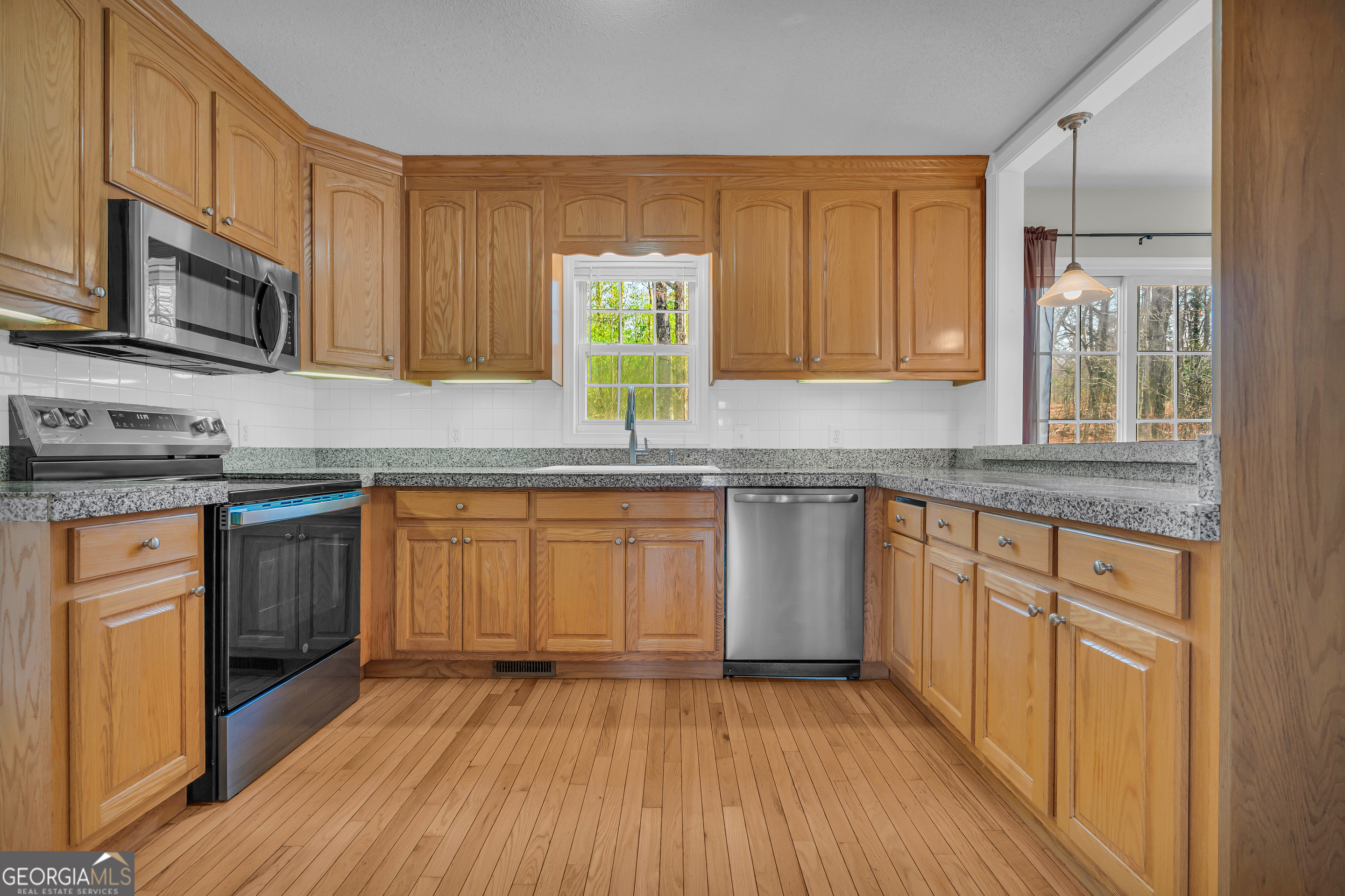 169 Leafview Drive Cleveland GA 30528