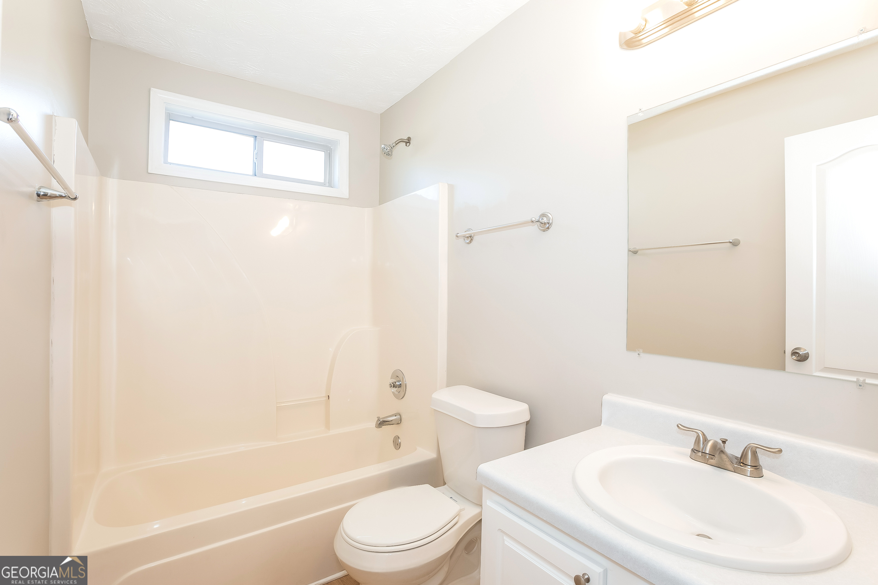 75 S Greenfield Circle Covington GA 30016