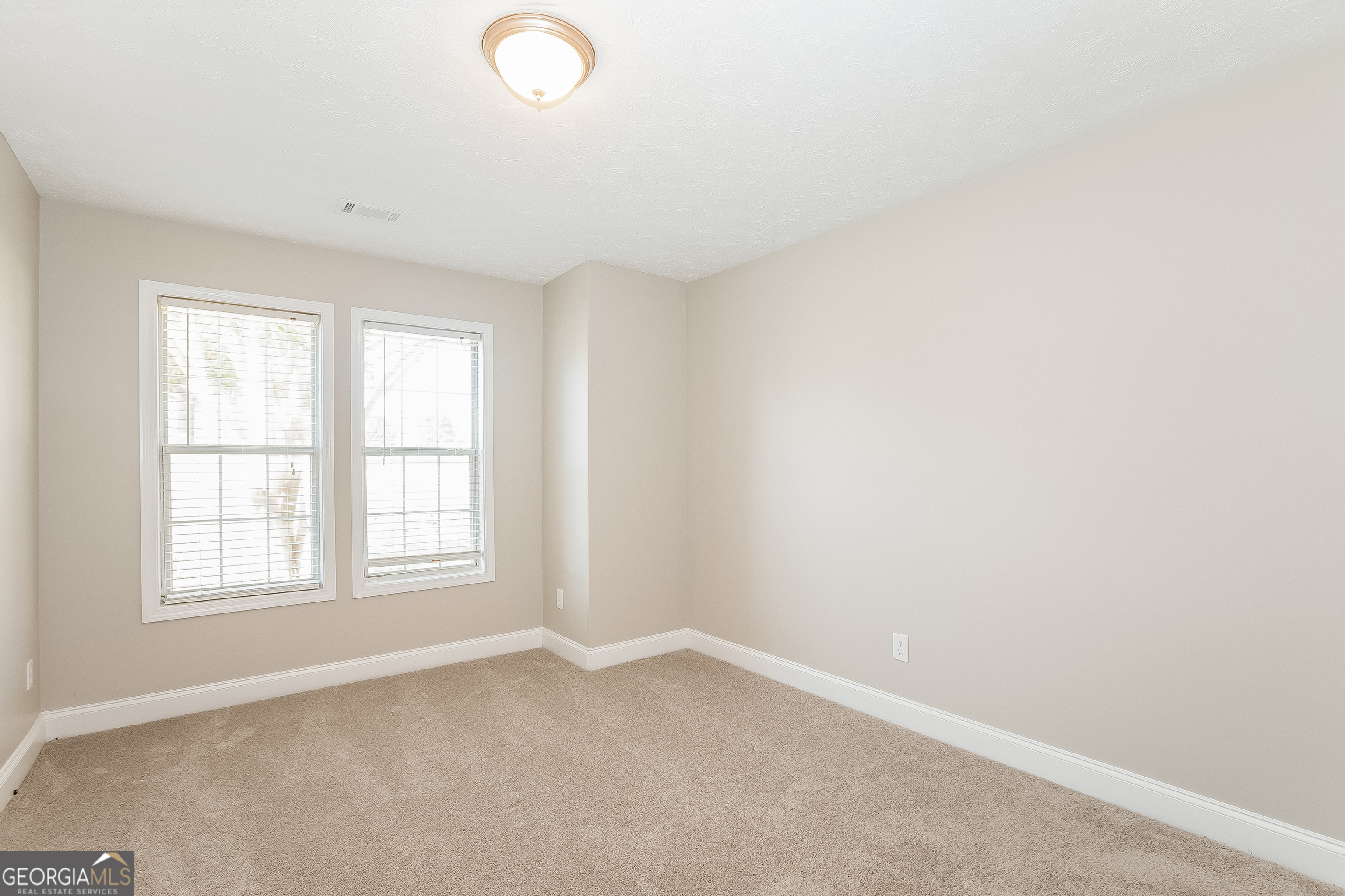 75 S Greenfield Circle Covington GA 30016