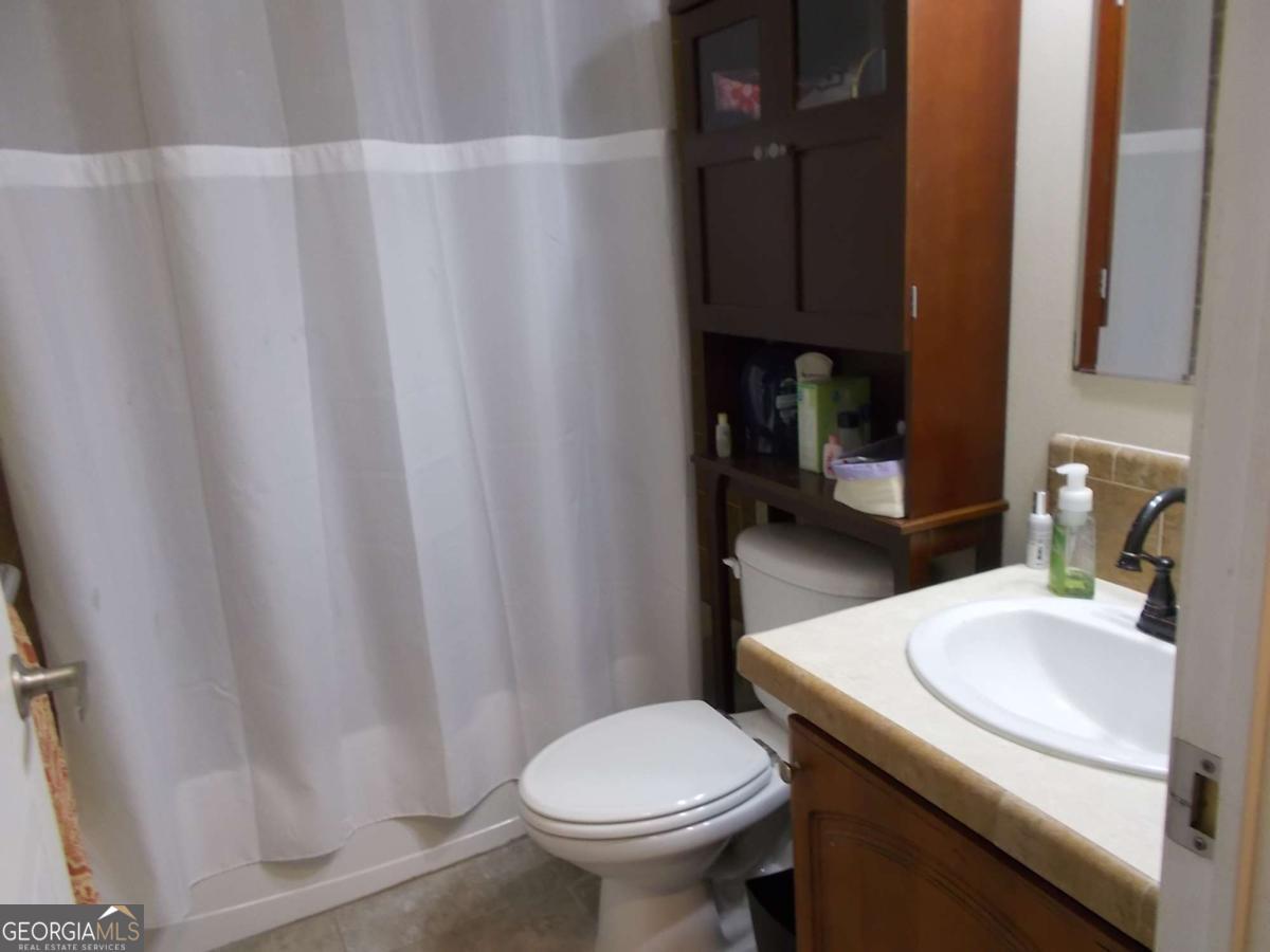 416 Old Jones Road Whitesburg GA 30185
