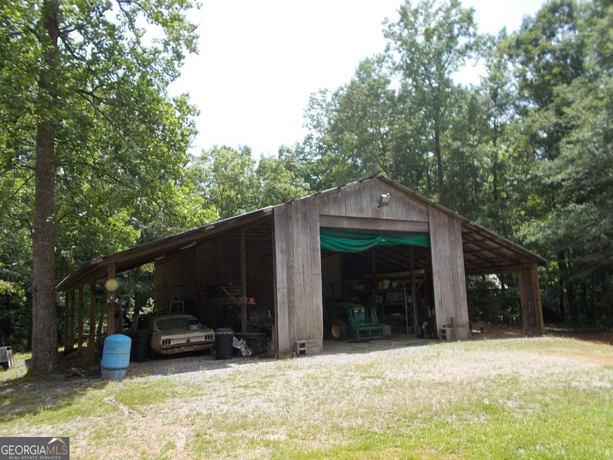 416 Old Jones Road Whitesburg GA 30185