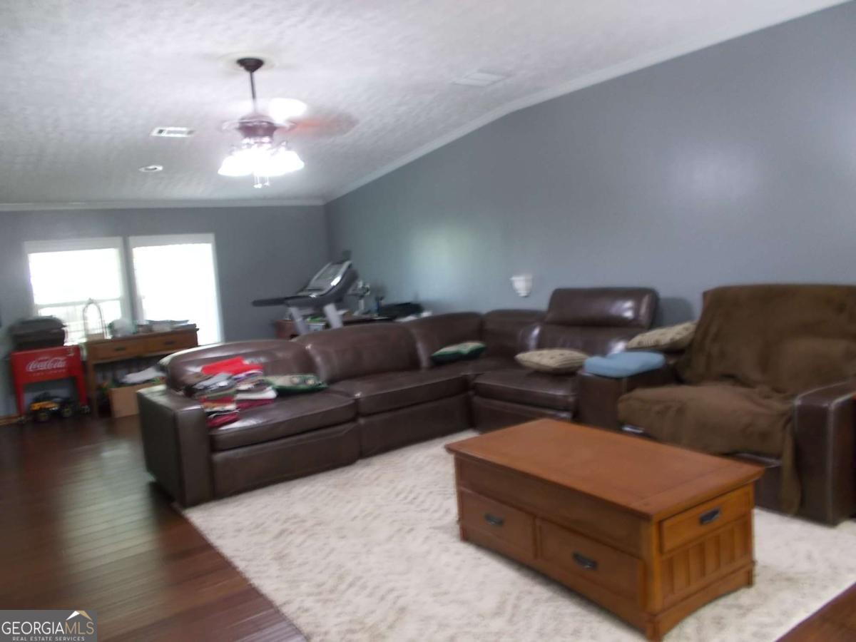 416 Old Jones Road Whitesburg GA 30185