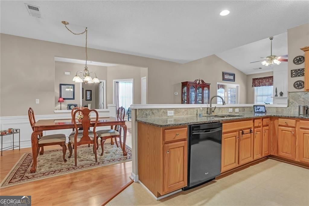 314 Gable Brook Drive SW Grayson GA 30017