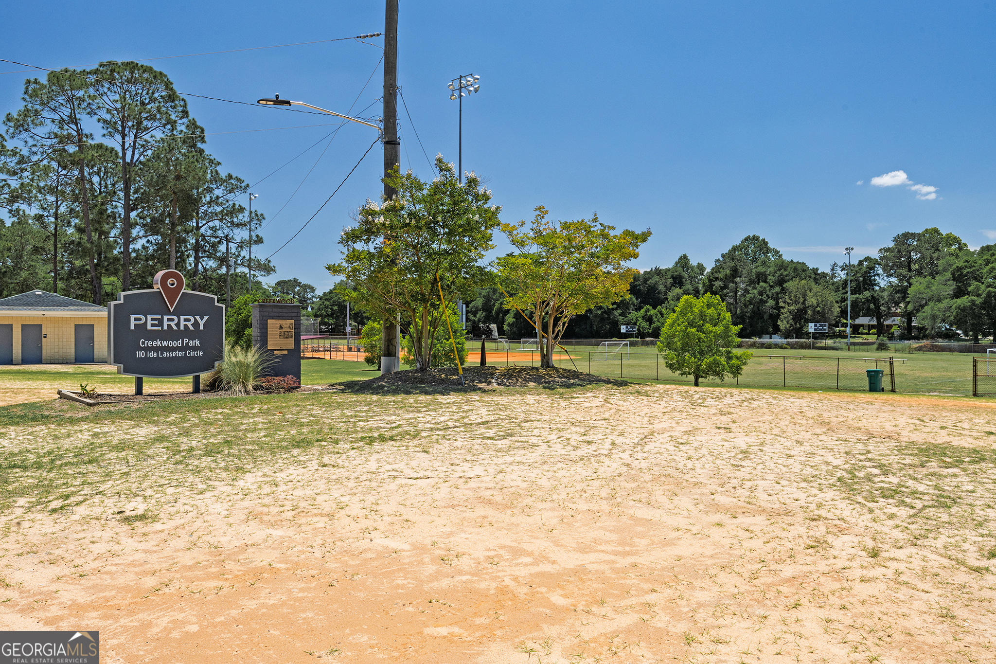 1111 Creekwood Drive Perry GA 31069