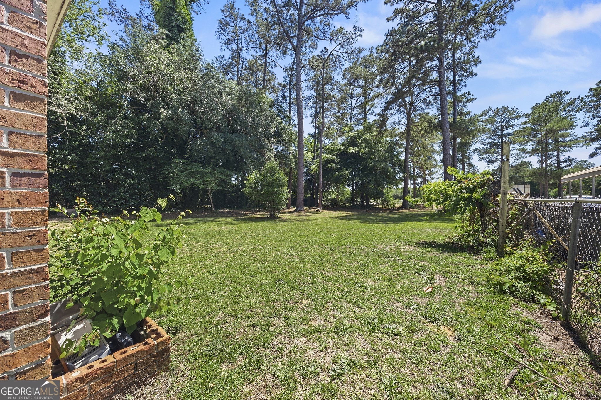 1111 Creekwood Drive Perry GA 31069
