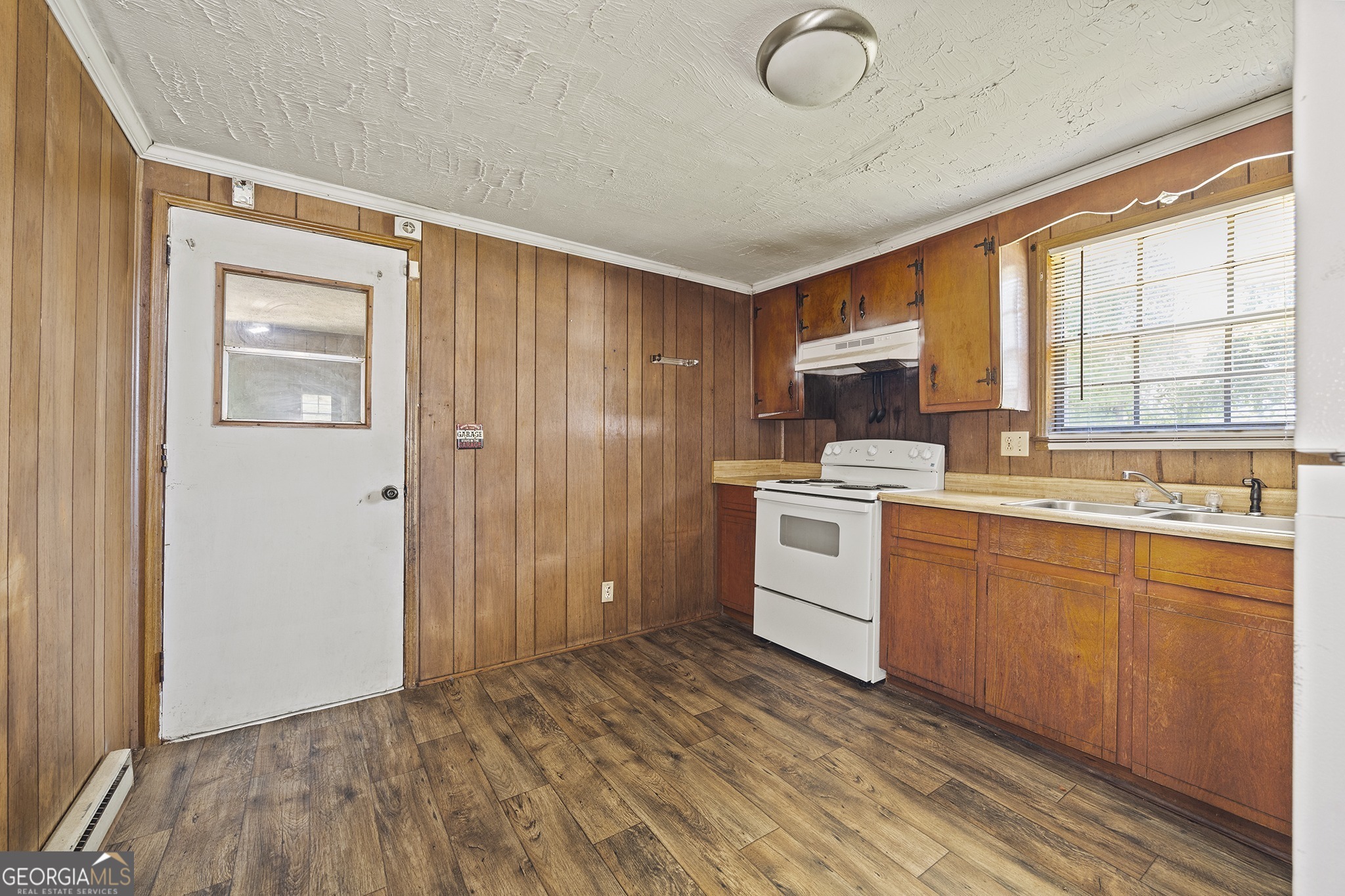 1111 Creekwood Drive Perry GA 31069