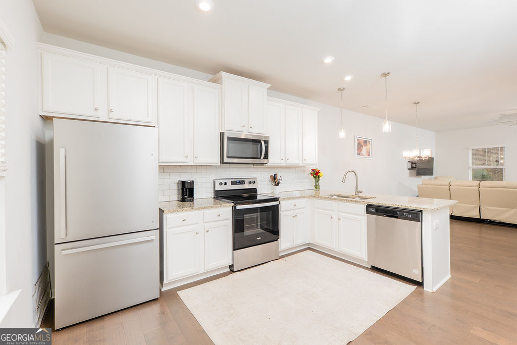 2527 Hedgeway Circle Kennesaw GA 30144