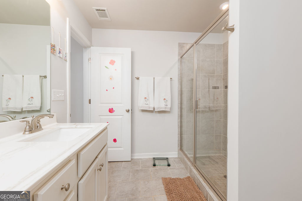 2527 Hedgeway Circle Kennesaw GA 30144
