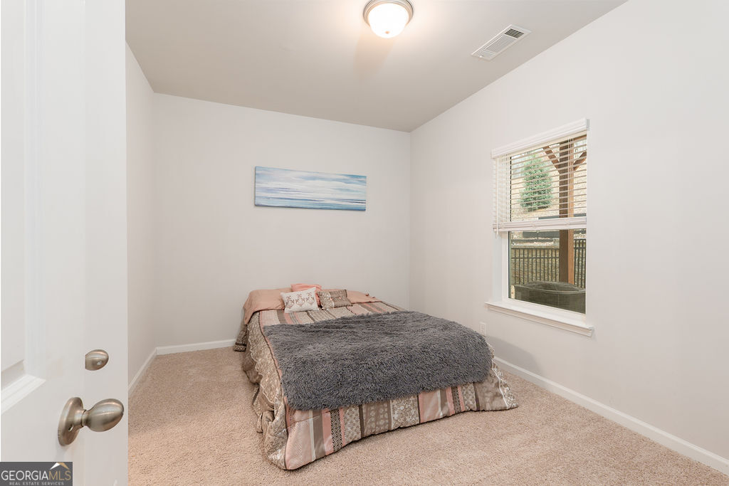 2527 Hedgeway Circle Kennesaw GA 30144