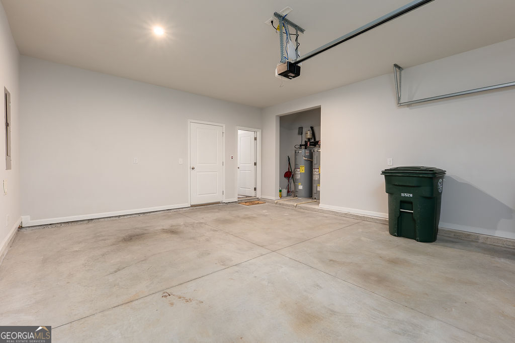 2527 Hedgeway Circle Kennesaw GA 30144
