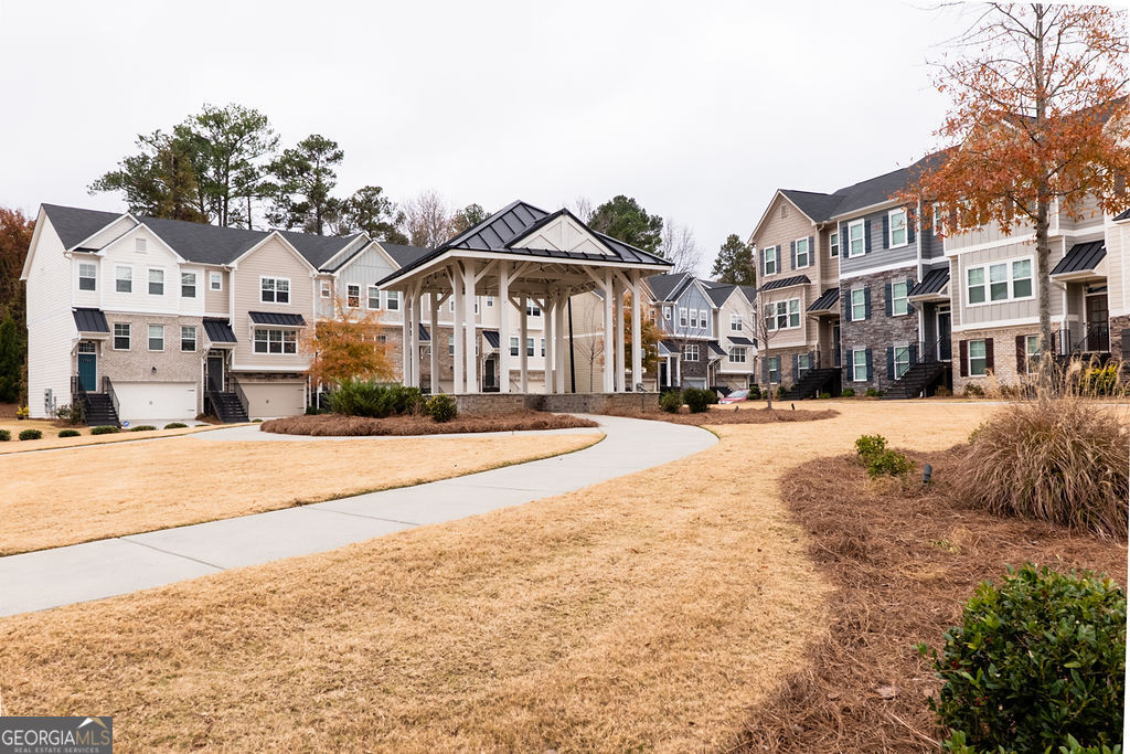 2527 Hedgeway Circle Kennesaw GA 30144