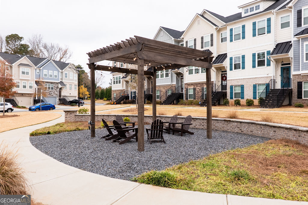 2527 Hedgeway Circle Kennesaw GA 30144