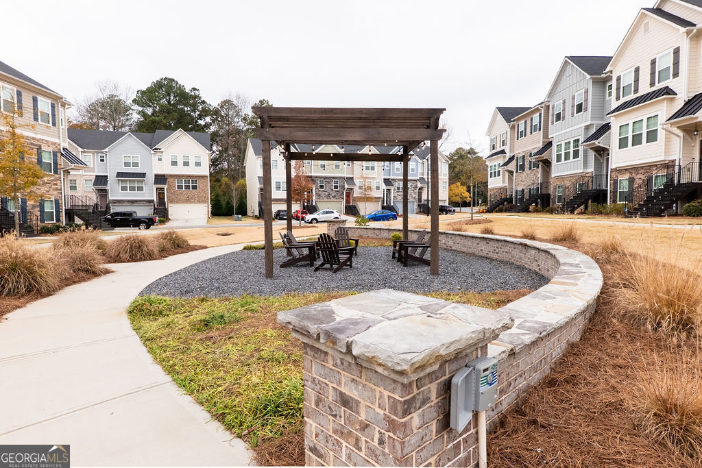 2527 Hedgeway Circle Kennesaw GA 30144