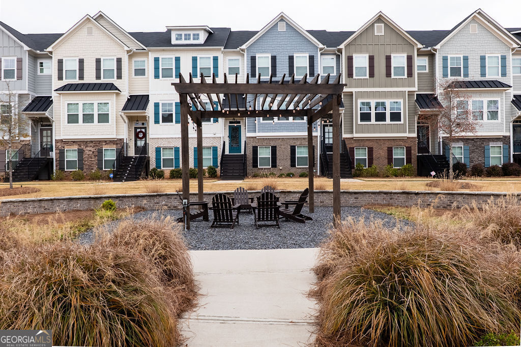 2527 Hedgeway Circle Kennesaw GA 30144