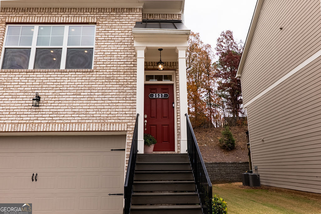 2527 Hedgeway Circle Kennesaw GA 30144