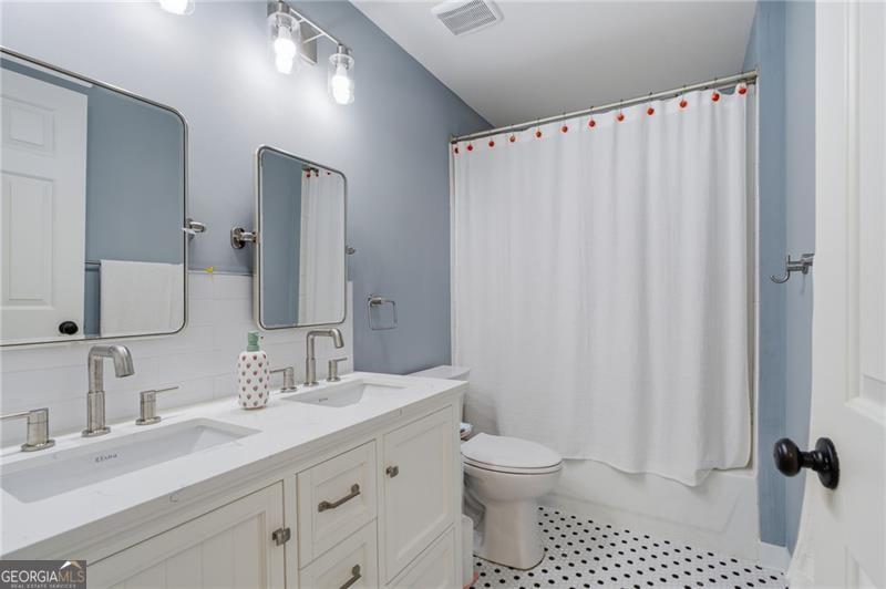 1075 S Bethany Creek Drive Alpharetta GA 30004