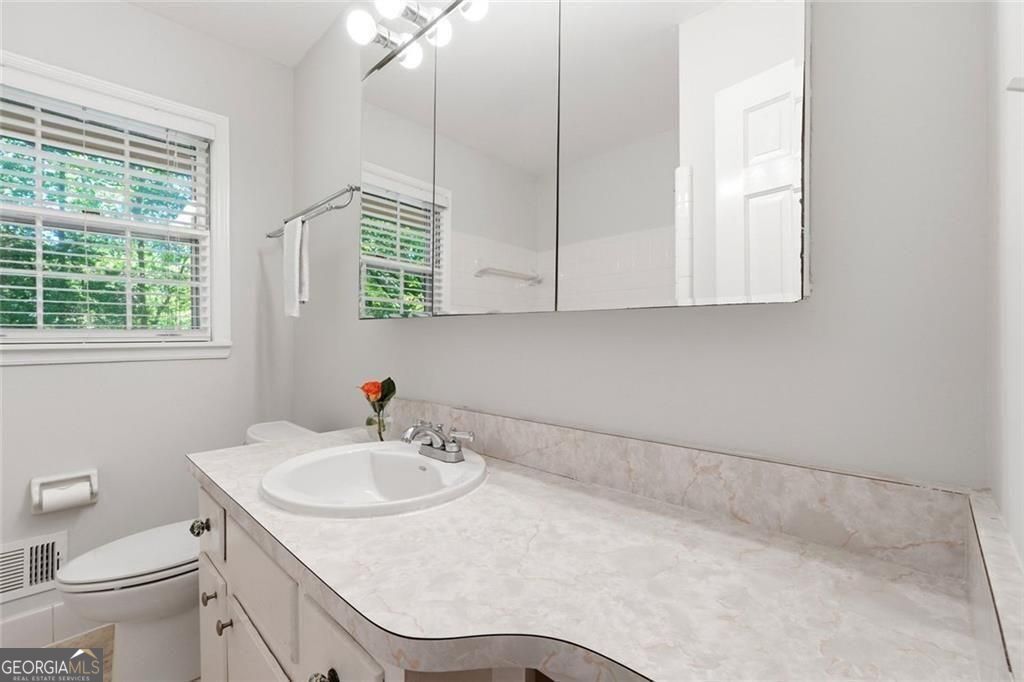 3056 Nottaway Court Atlanta GA 30341
