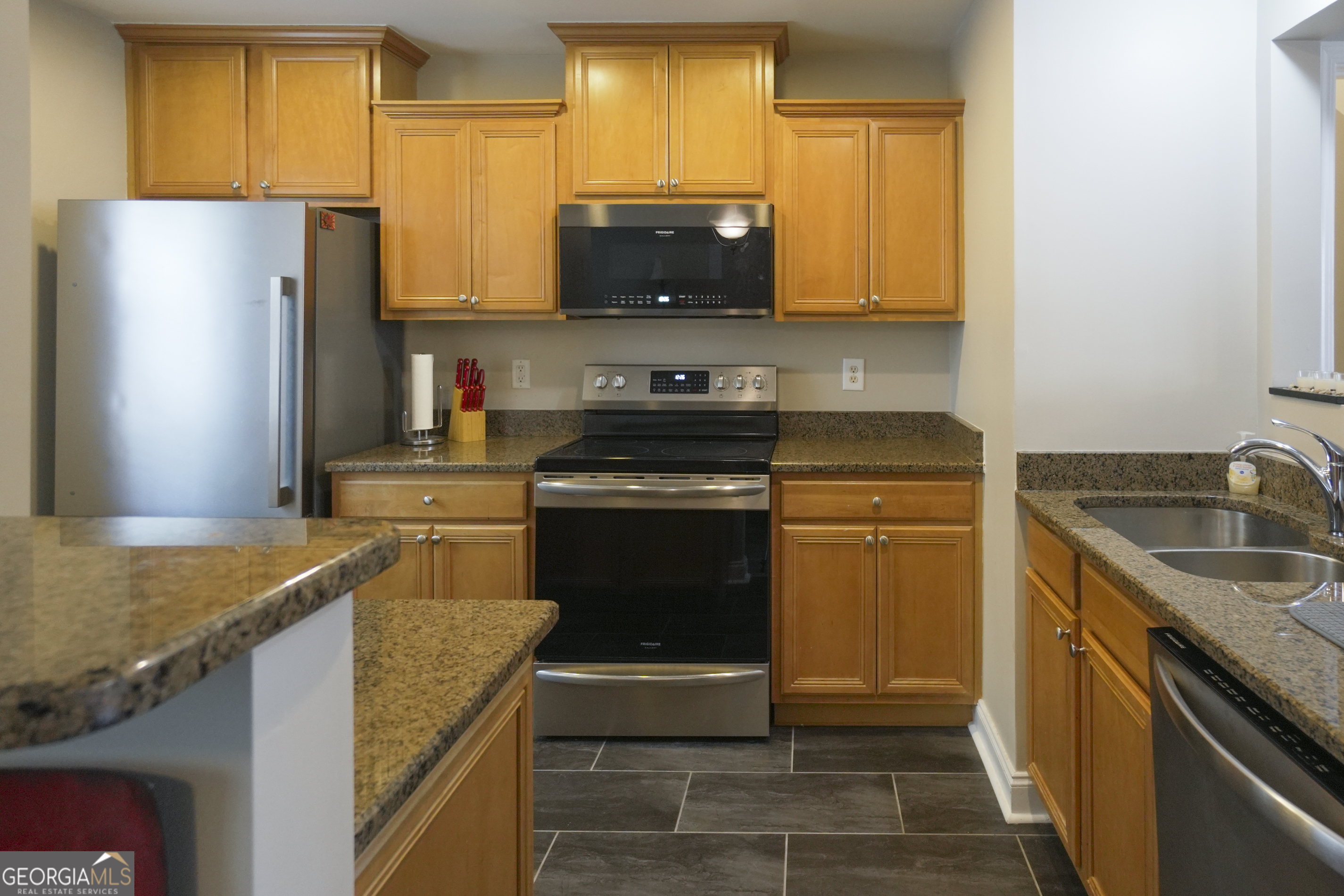 2628 Haligan Pointe Riverdale GA 30296