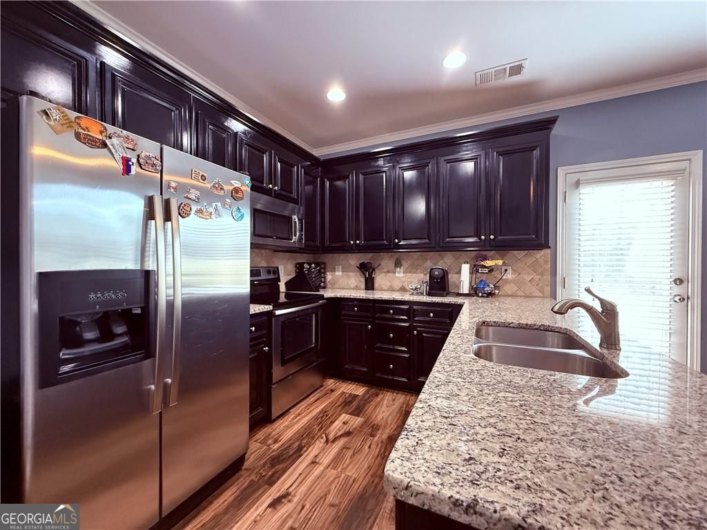 2261 Line Drive Lawrenceville GA 30043