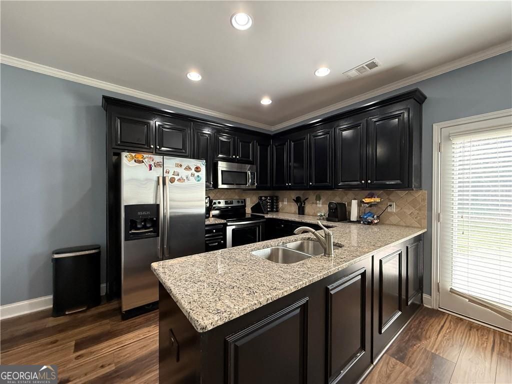 2261 Line Drive Lawrenceville GA 30043