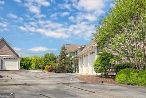 2265 Eastgate Drive Hiawassee GA 30546