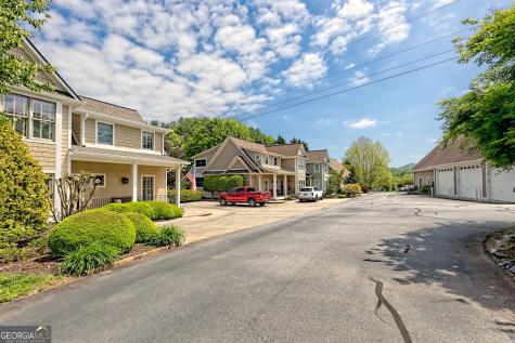 2265 Eastgate Drive Hiawassee GA 30546