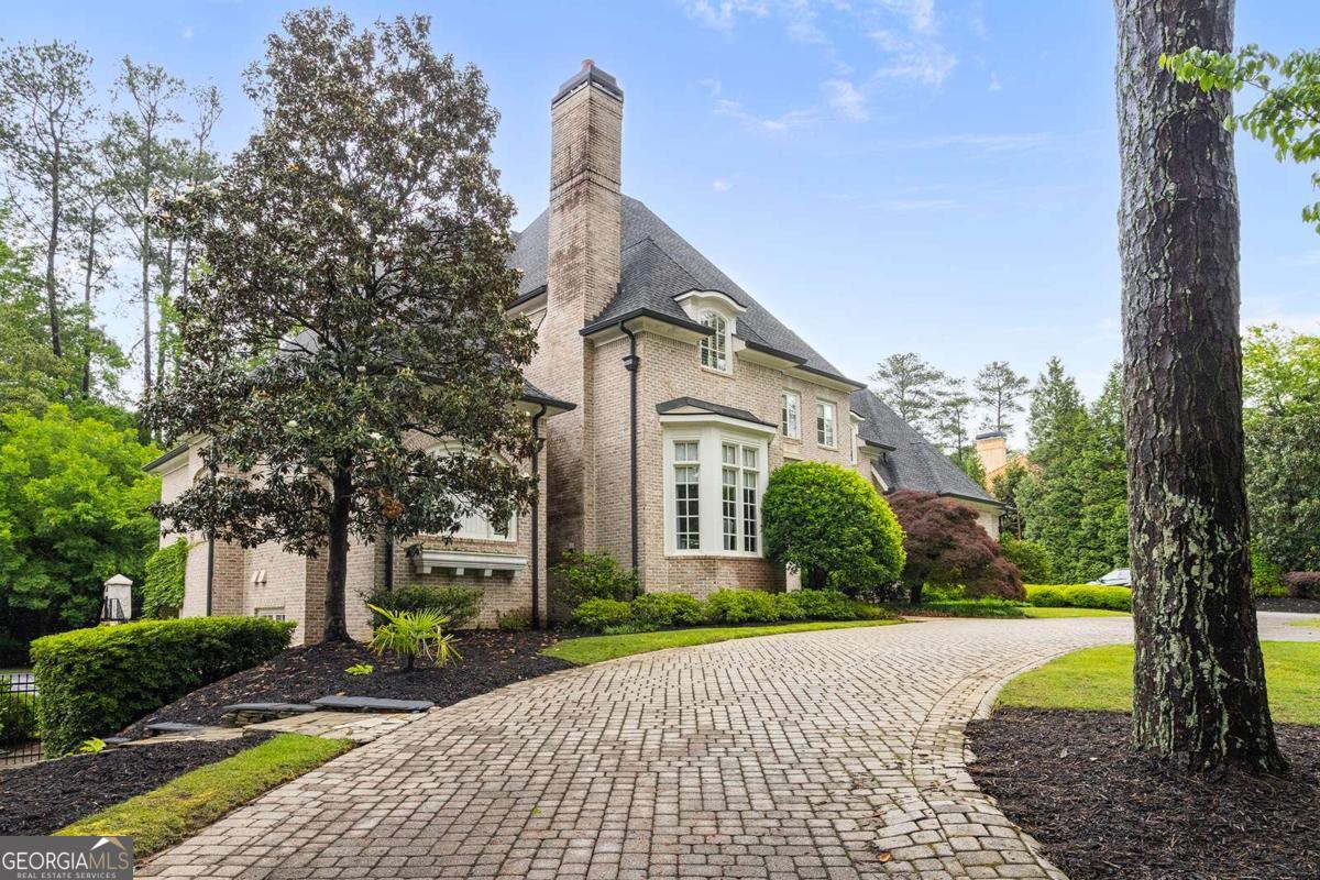 755 Heards Ferry Road Atlanta GA 30328