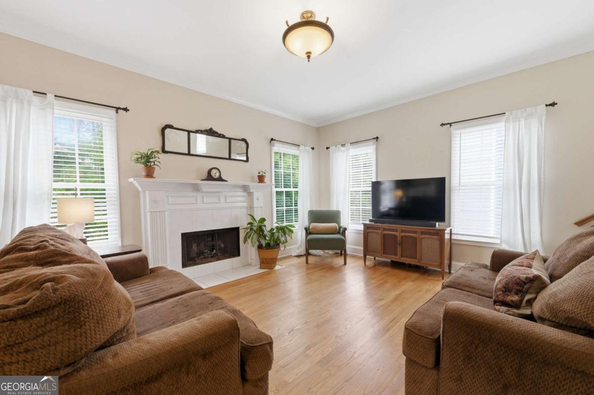 314 Lisa Lane Acworth GA 30102