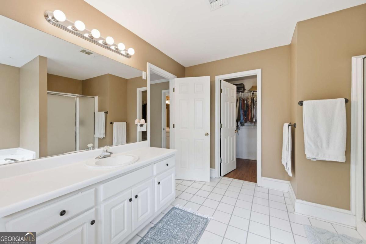 314 Lisa Lane Acworth GA 30102