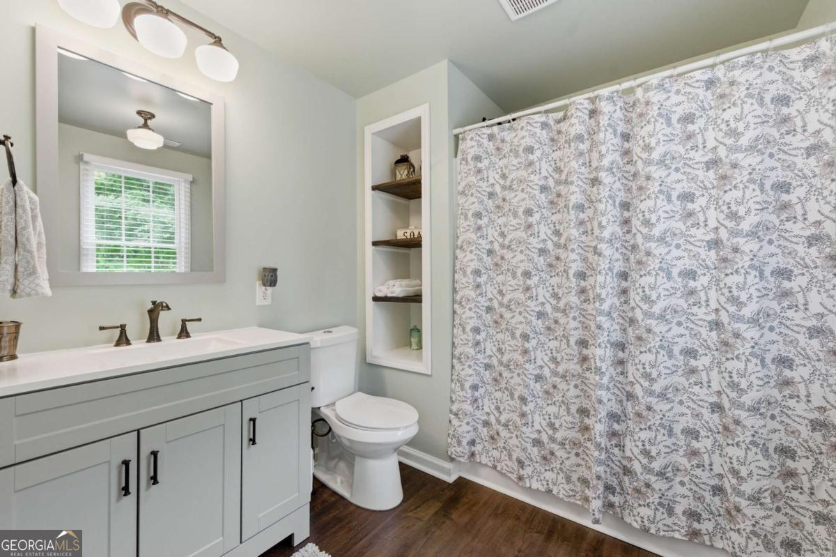 314 Lisa Lane Acworth GA 30102