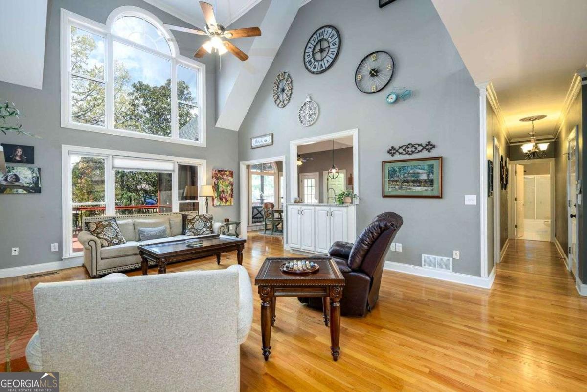 2364 Mossy Branch Drive Snellville GA 30078