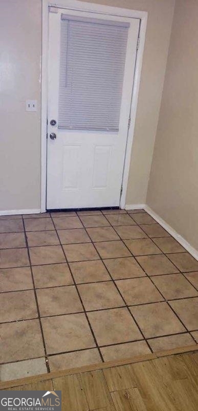 539 Prince Of Wales Stone Mountain GA 30083