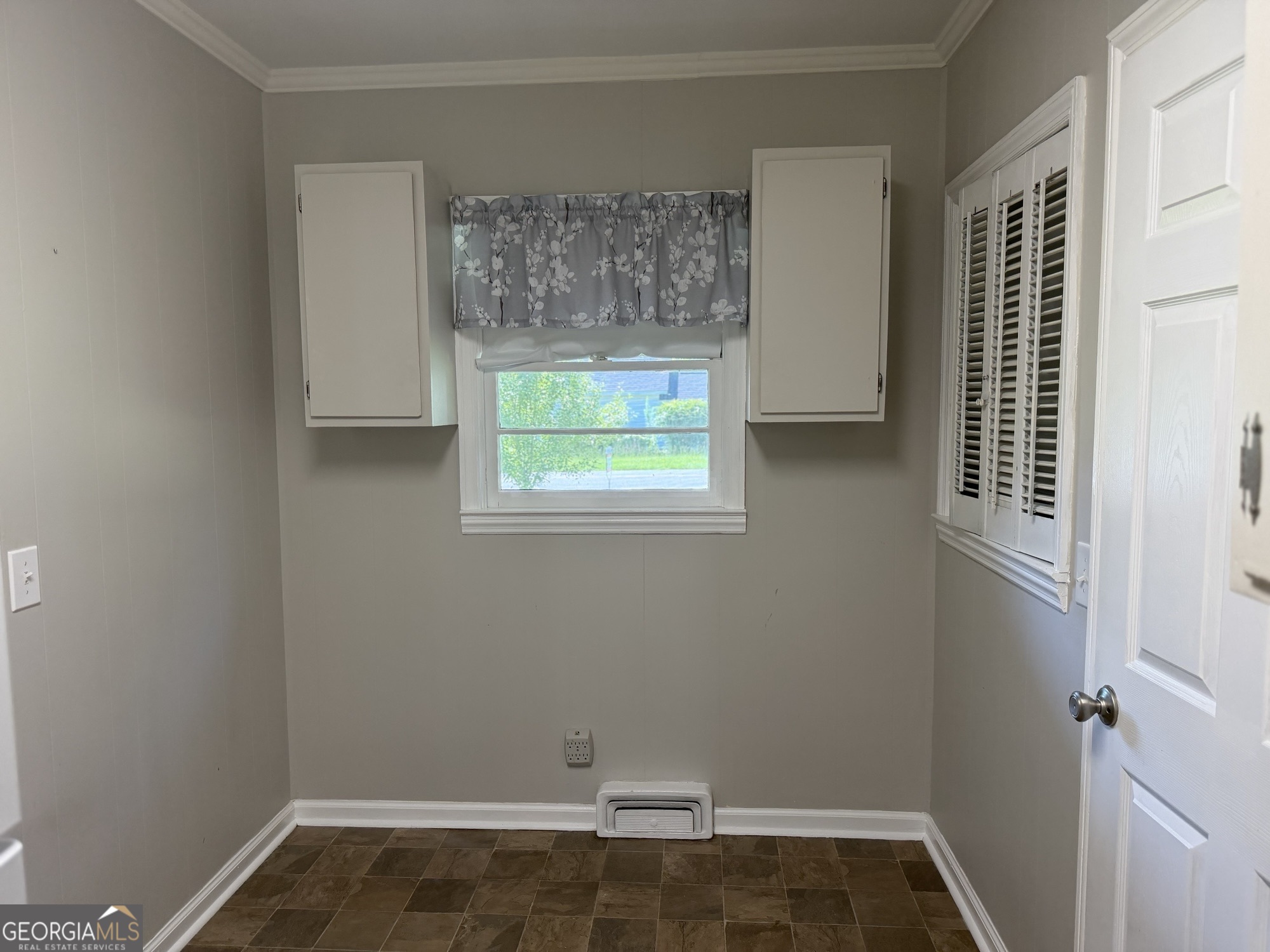108 W Peter Street Cochran GA 31014