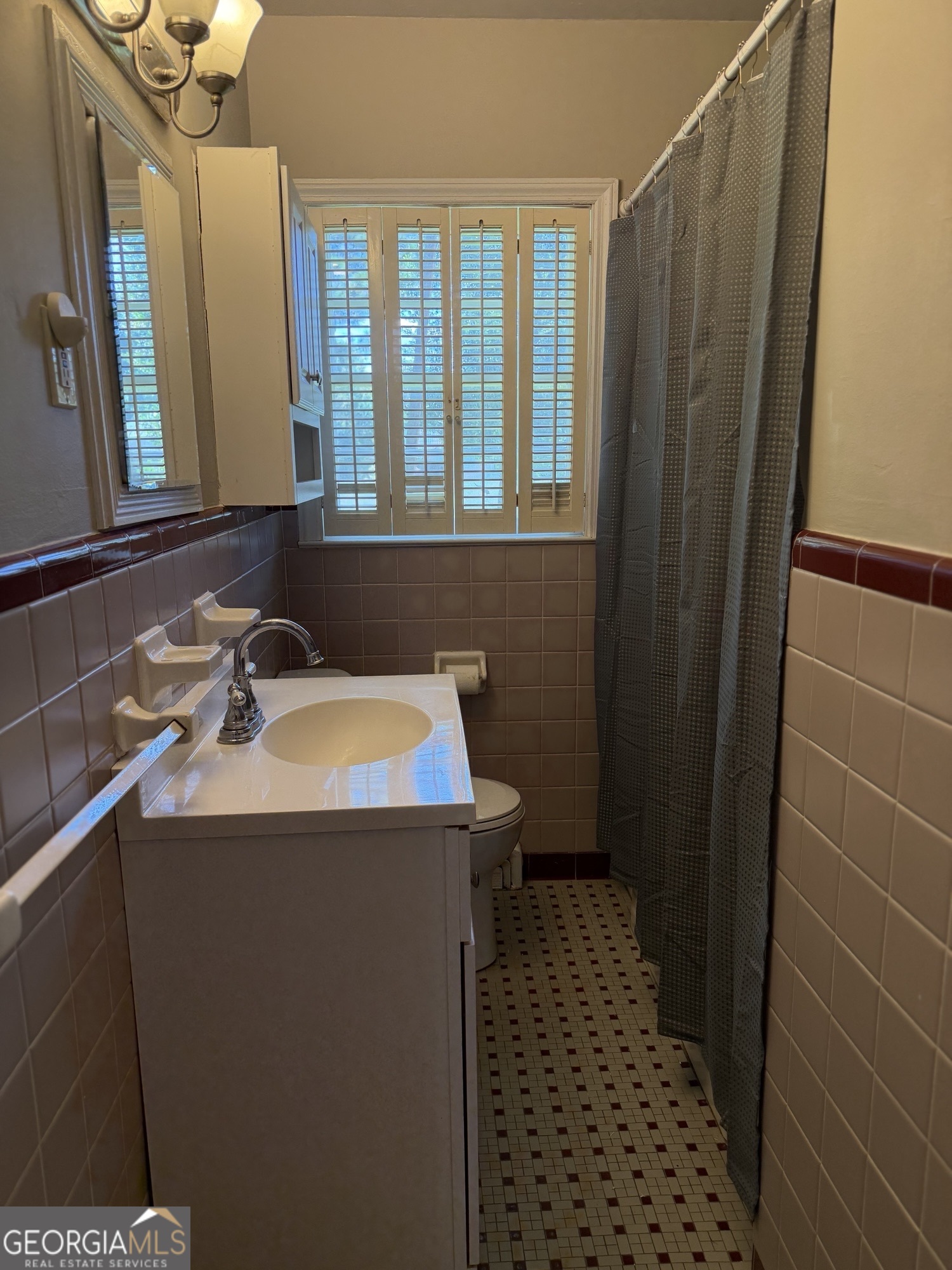 108 W Peter Street Cochran GA 31014