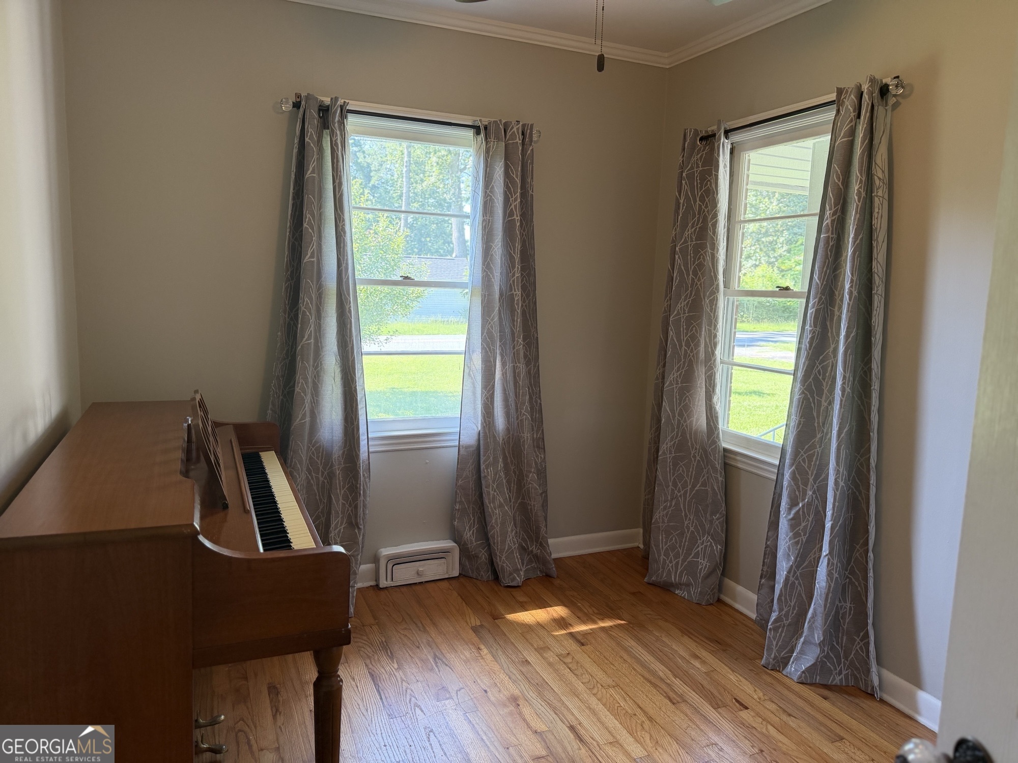 108 W Peter Street Cochran GA 31014