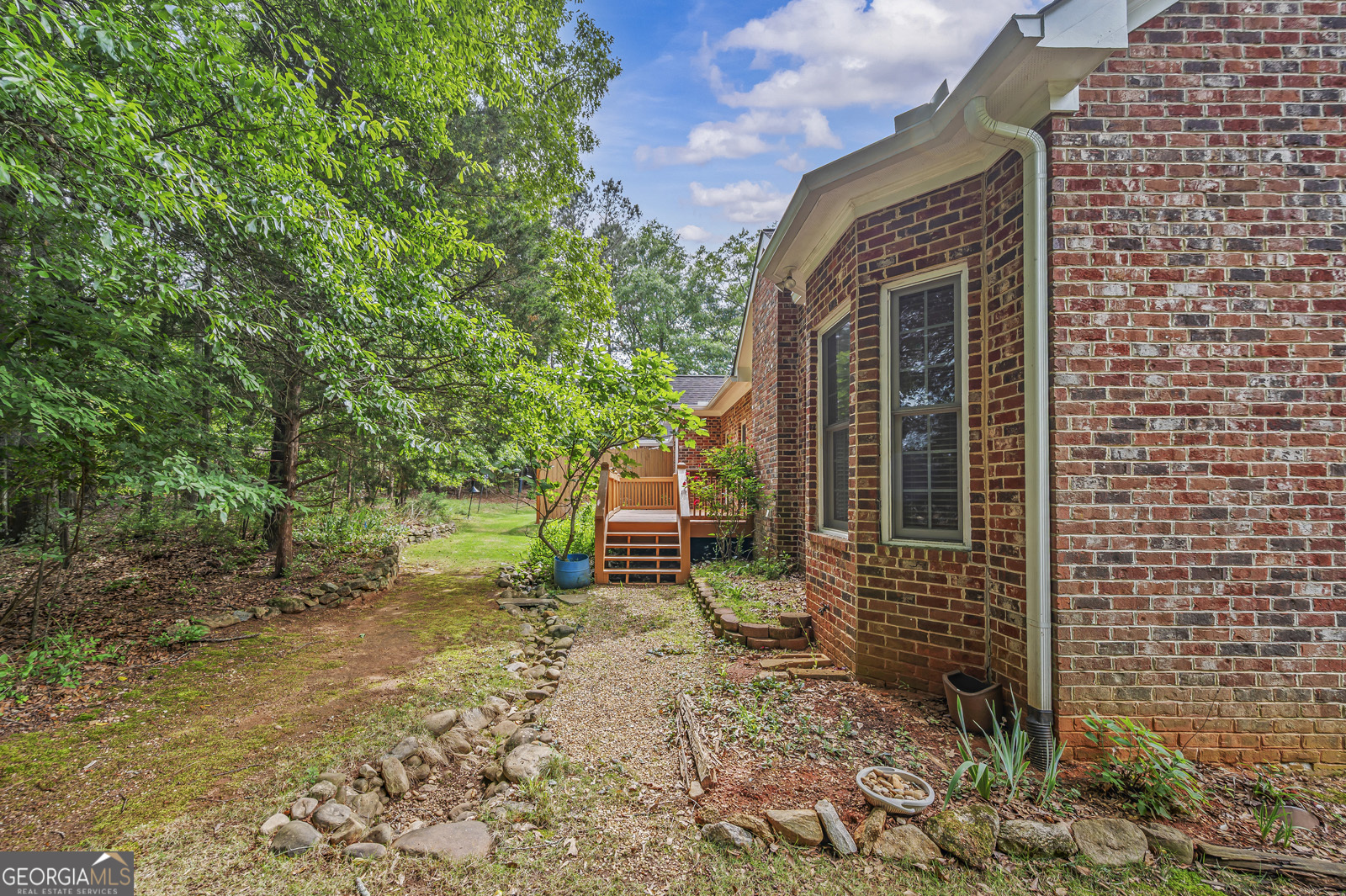 122 Flatrock Court Athens GA 30605
