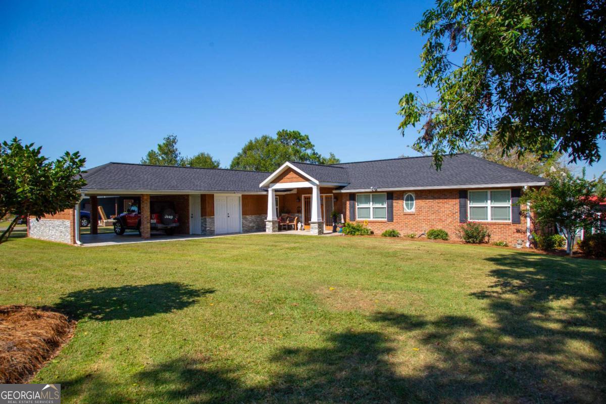 2612 Buck Head Road Baxley GA 31513