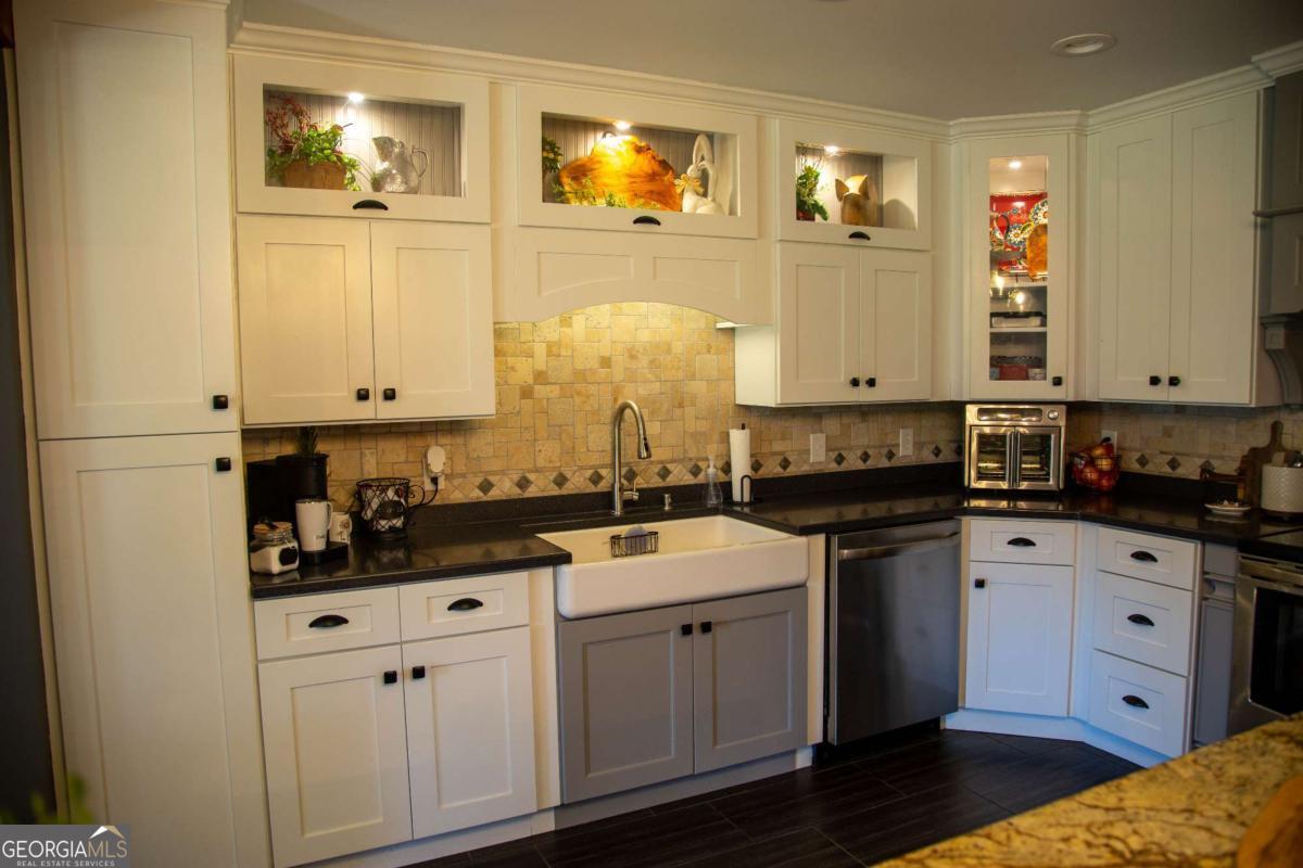 2612 Buck Head Road Baxley GA 31513