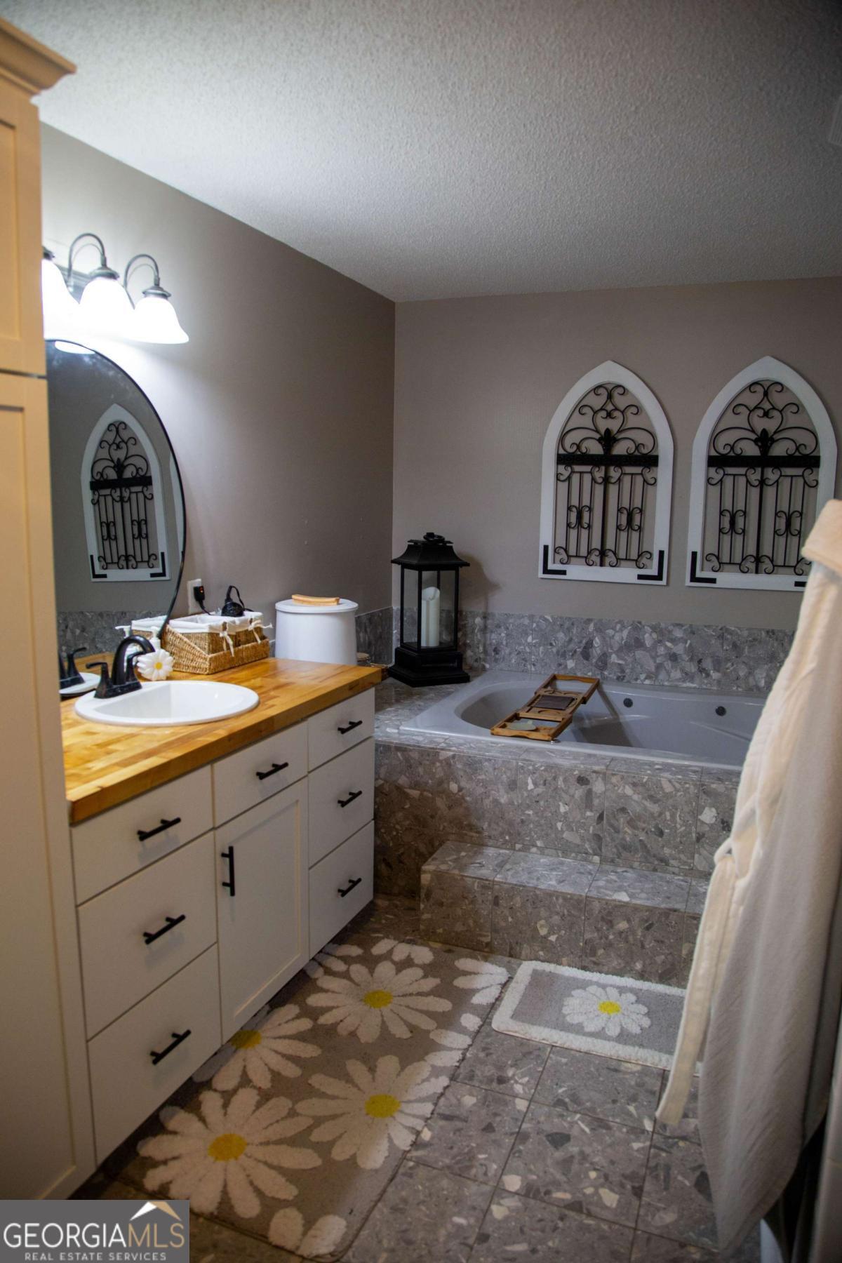 2612 Buck Head Road Baxley GA 31513
