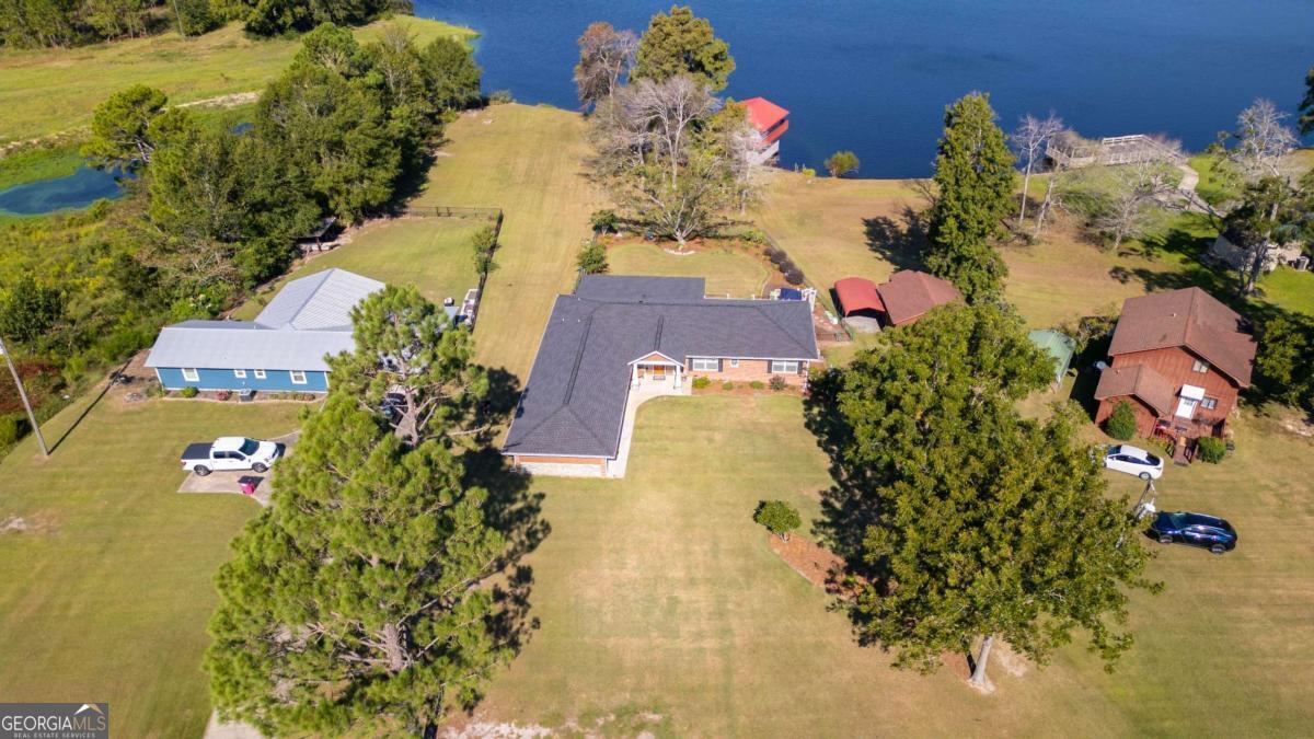 2612 Buck Head Road Baxley GA 31513