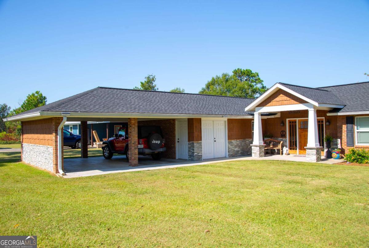 2612 Buck Head Road Baxley GA 31513