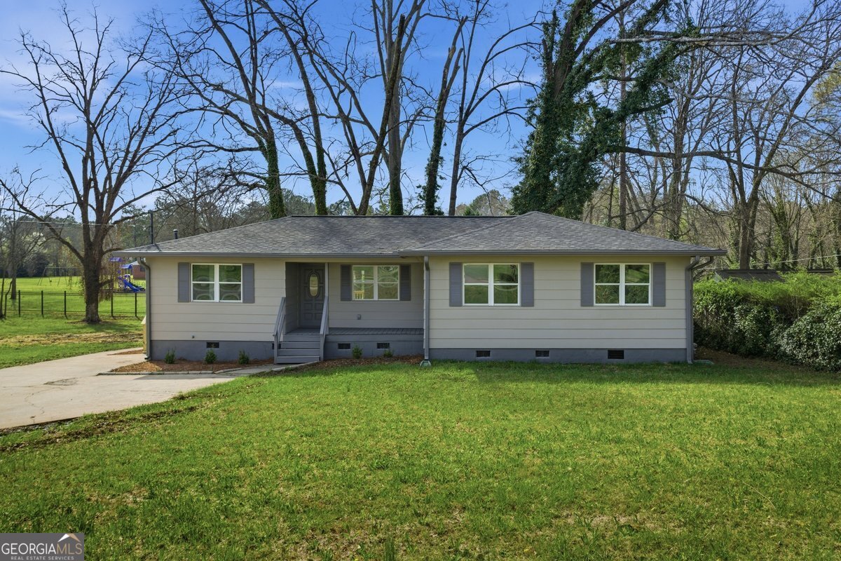 16 Rosenwald Drive Hampton GA 30228