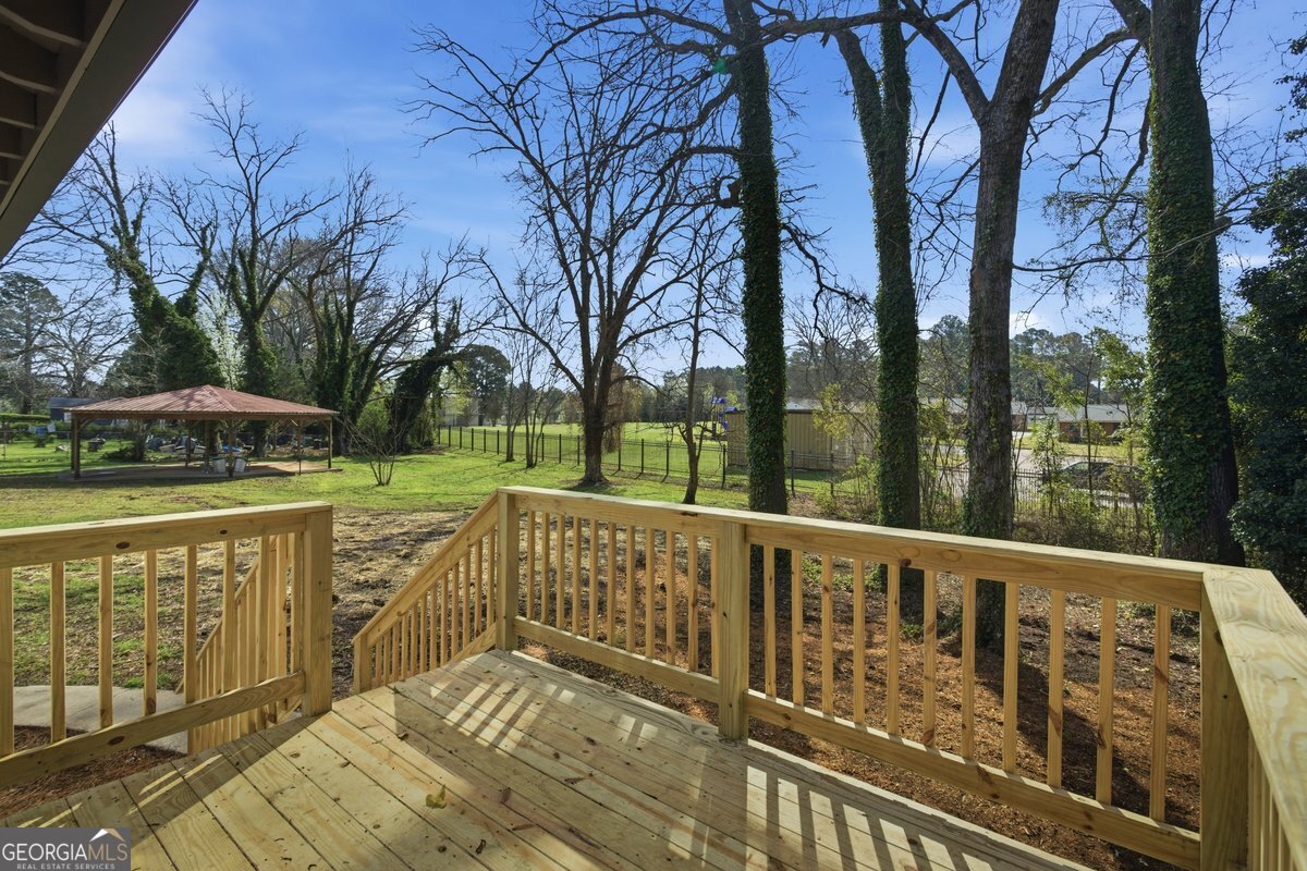 16 Rosenwald Drive Hampton GA 30228