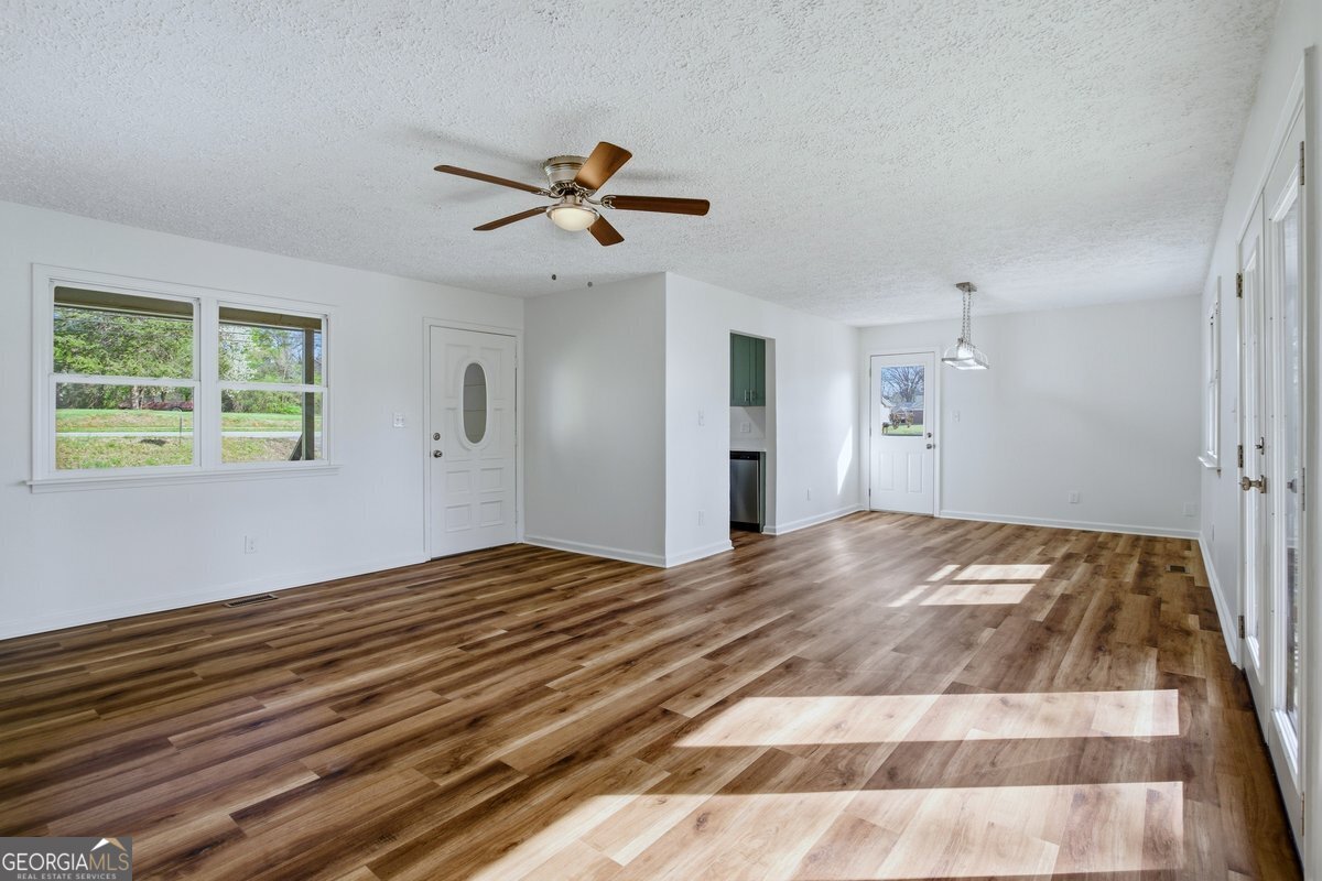 16 Rosenwald Drive Hampton GA 30228