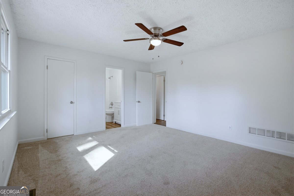 16 Rosenwald Drive Hampton GA 30228