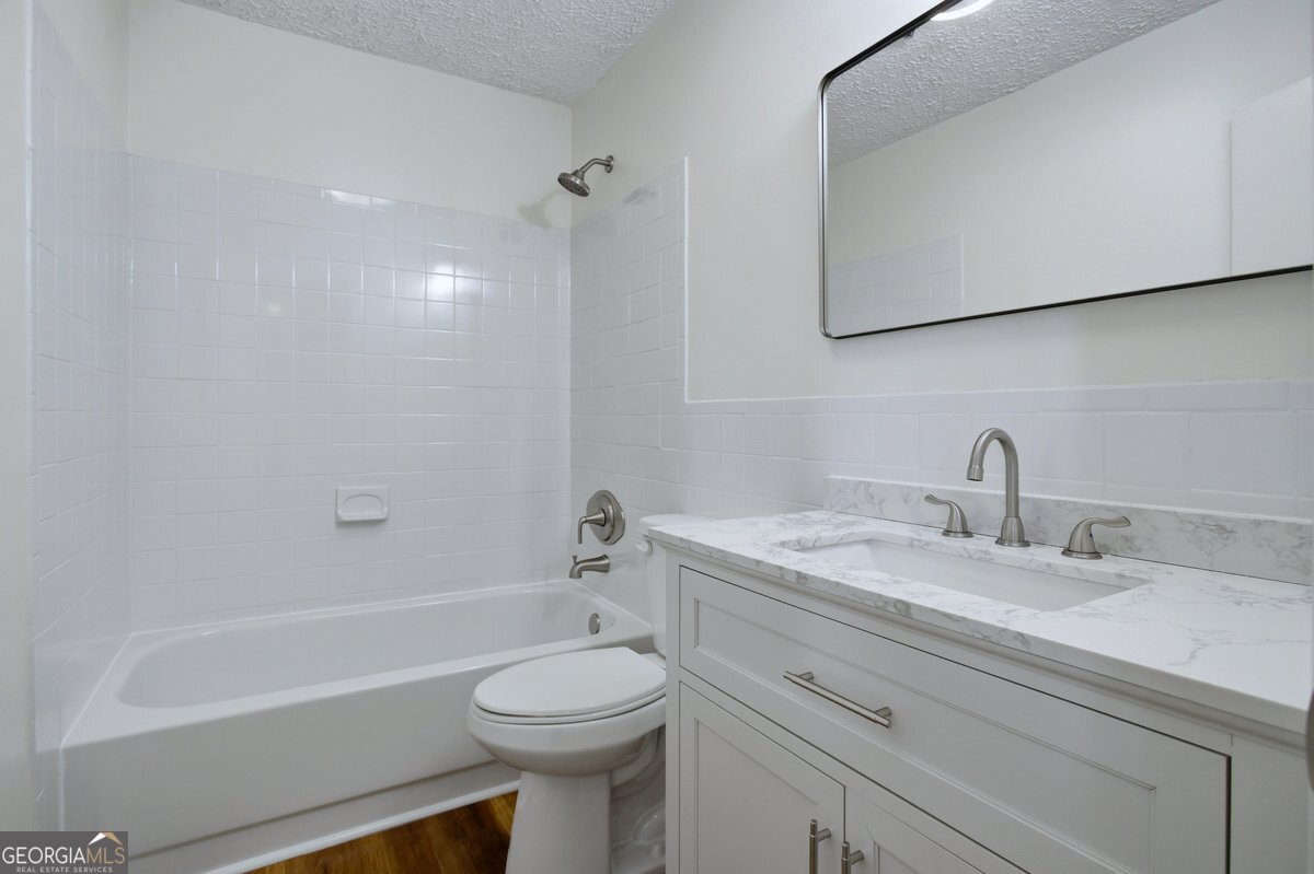 16 Rosenwald Drive Hampton GA 30228