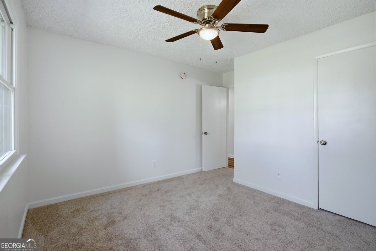 16 Rosenwald Drive Hampton GA 30228