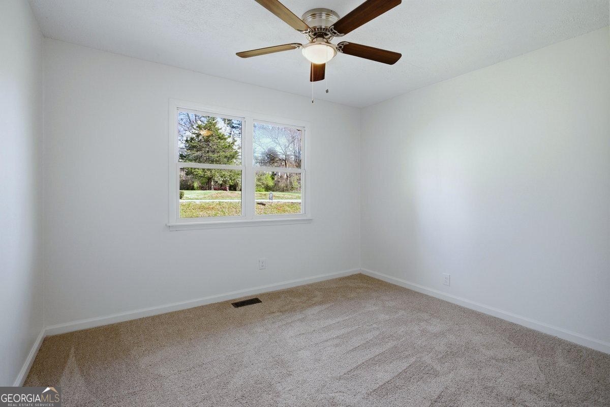 16 Rosenwald Drive Hampton GA 30228